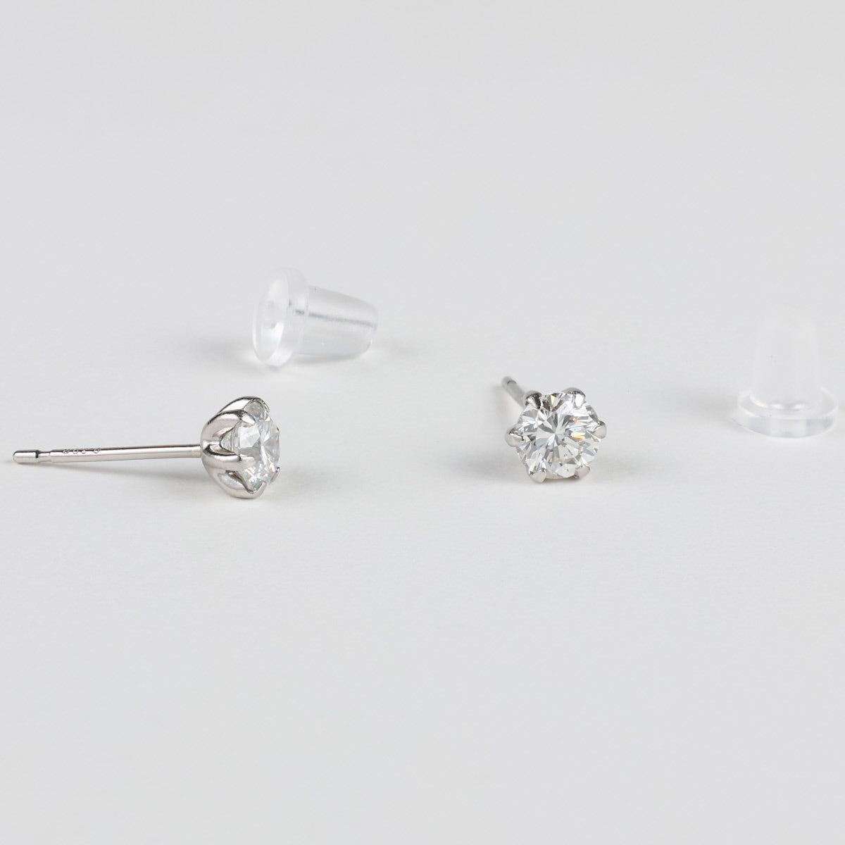 F-SI2-GOOD H-SI2-GOOD ダイヤモンド 0.30ct 0.30ct スタッド ピアス Pt900 ソーティング付 D2519
