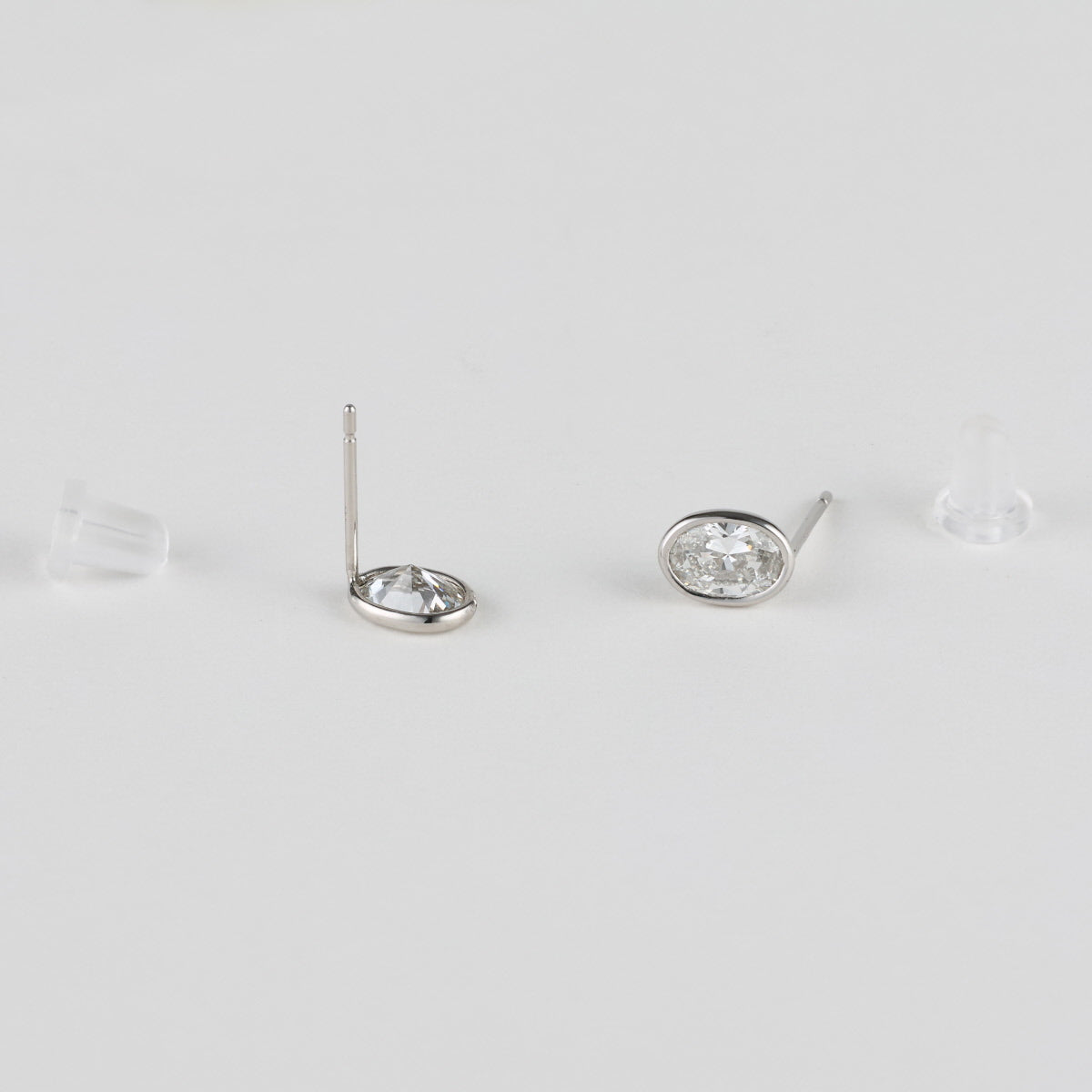 G-SI2 G-SI2 ダイヤモンド 0.480ct 0.470ct オーバル スタッド ピアス Pt900 D2523