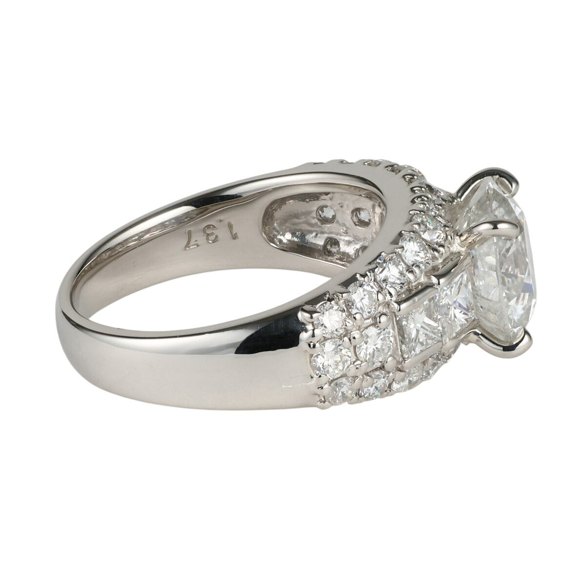 F-SI2-VG ダイヤモンド 2.339ct 1.37ct デザイン リング Pt900 ソーティング付 D2533