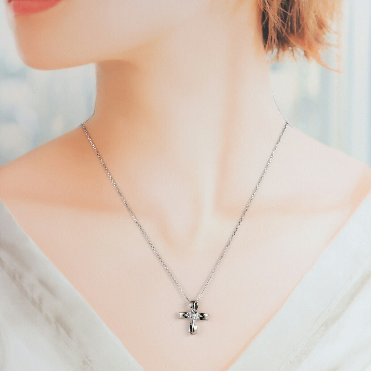ミキモト ダイヤモンド 0.01ct クロスデザイン ネックレス K18WG J0886